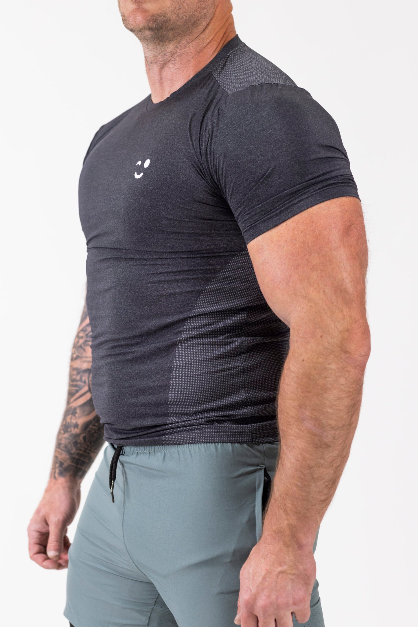 Gainz Compression Shirt- Hemp Black